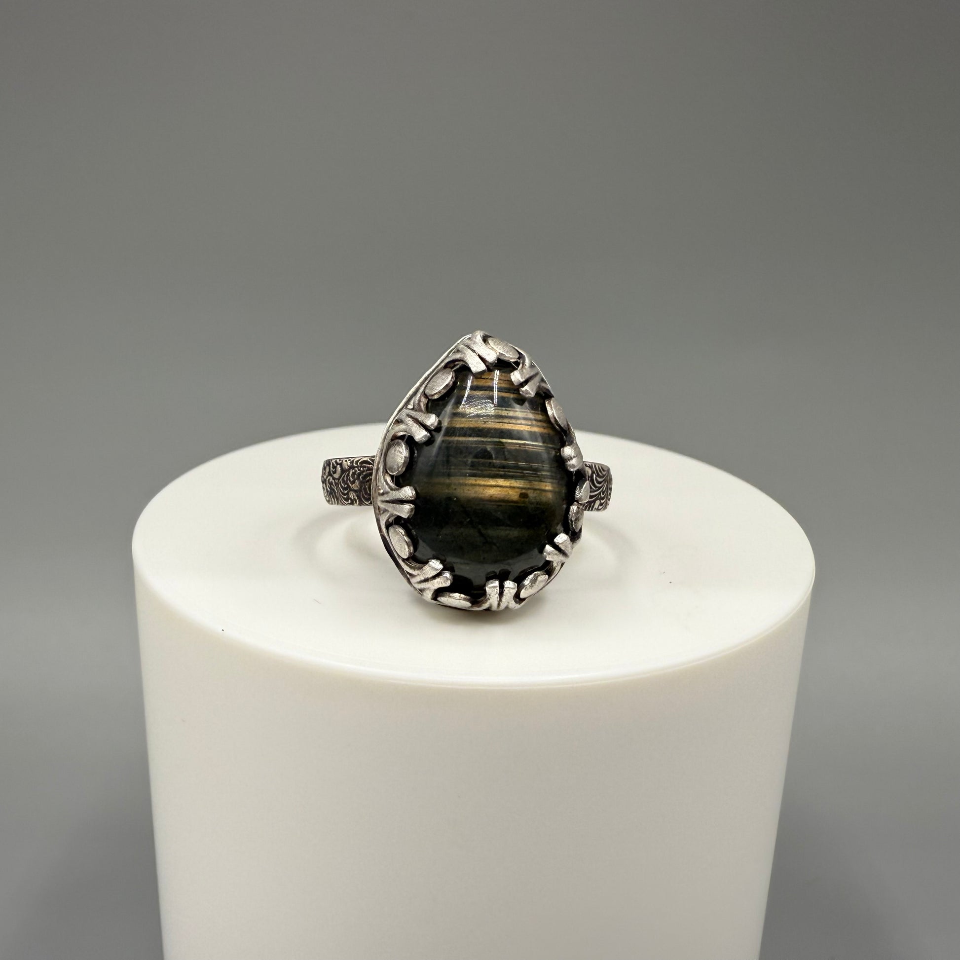 Labradorite Sterling Silver Ring