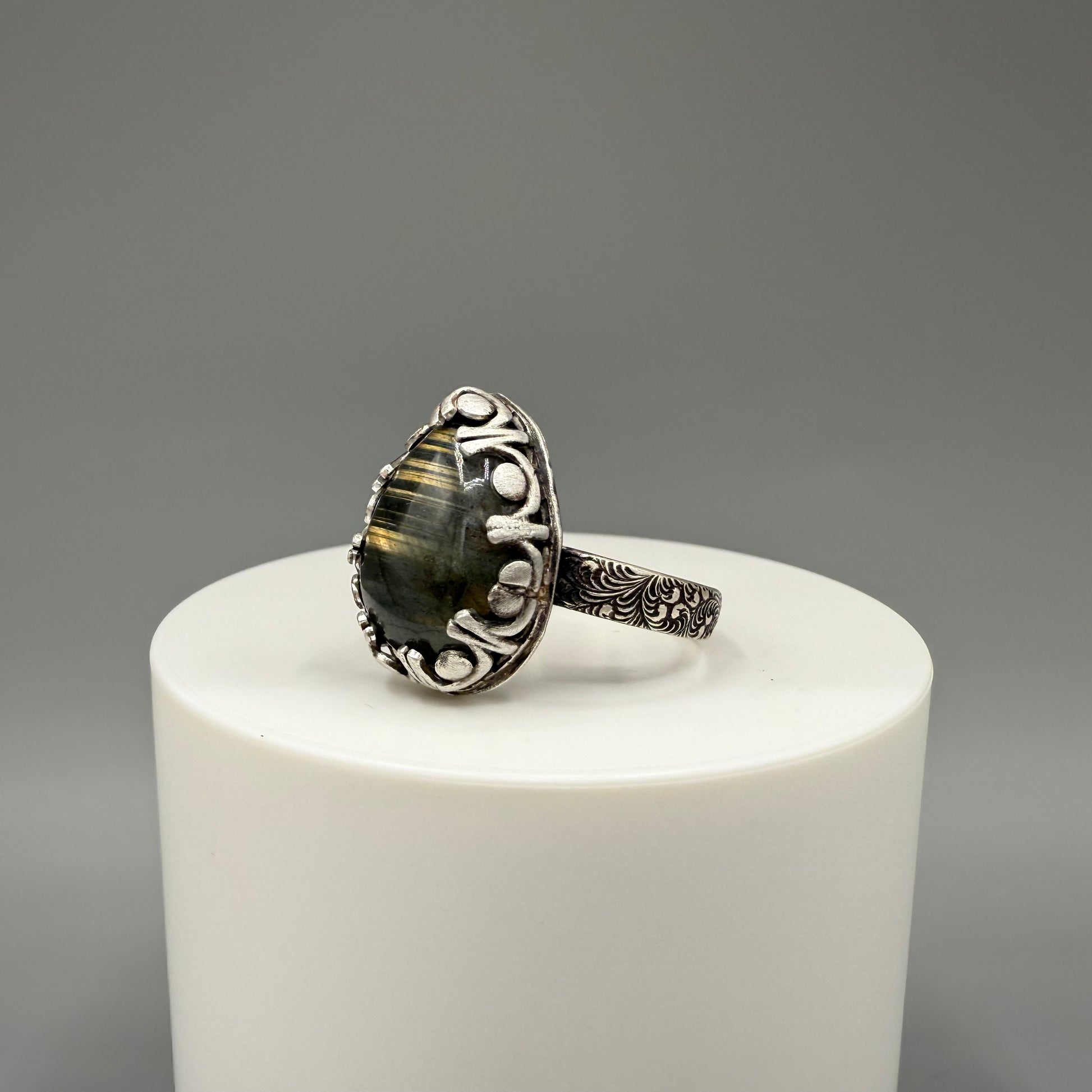 Labradorite Sterling Silver Ring