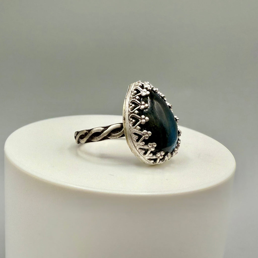 Labradorite Sterling Silver Ring