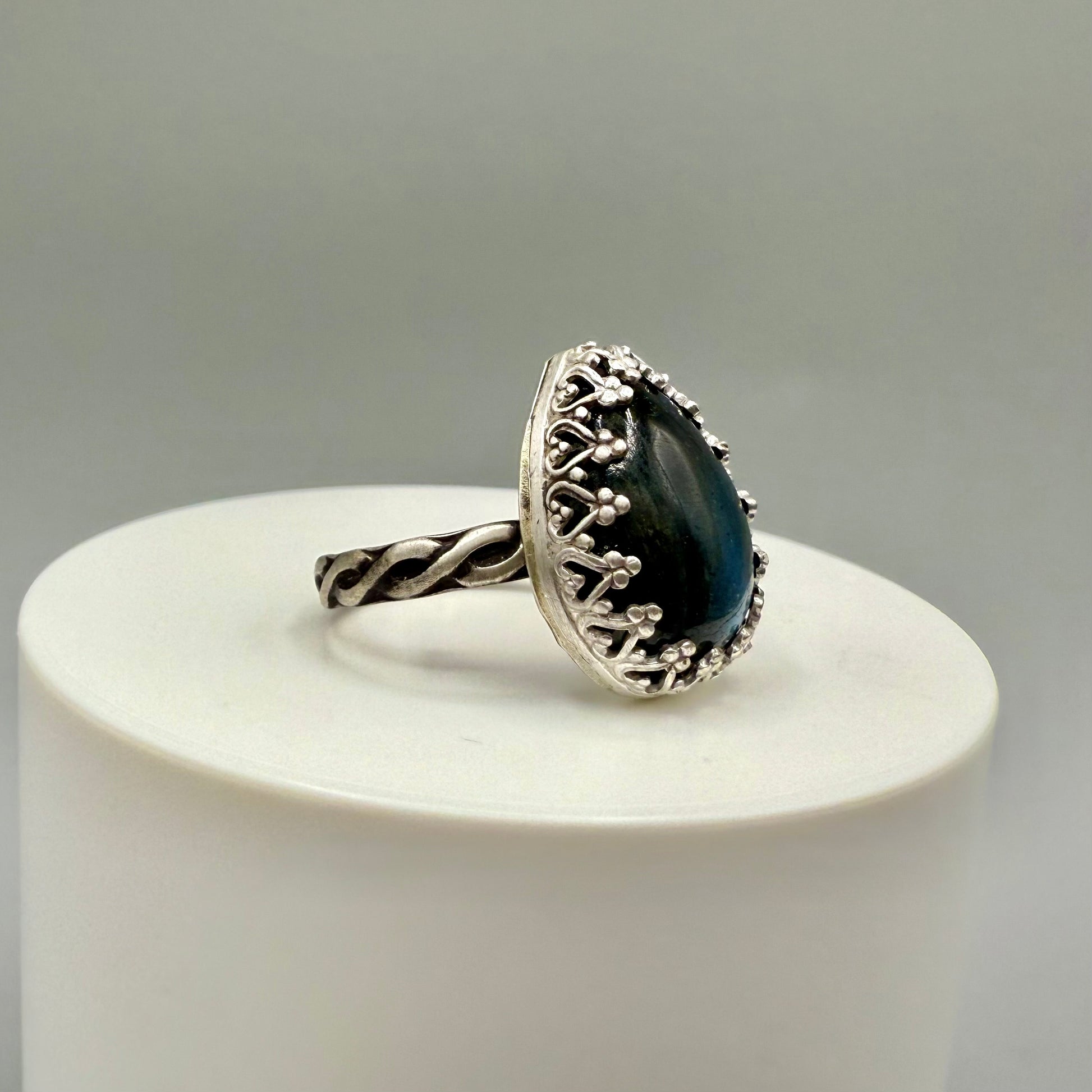Labradorite Sterling Silver Ring