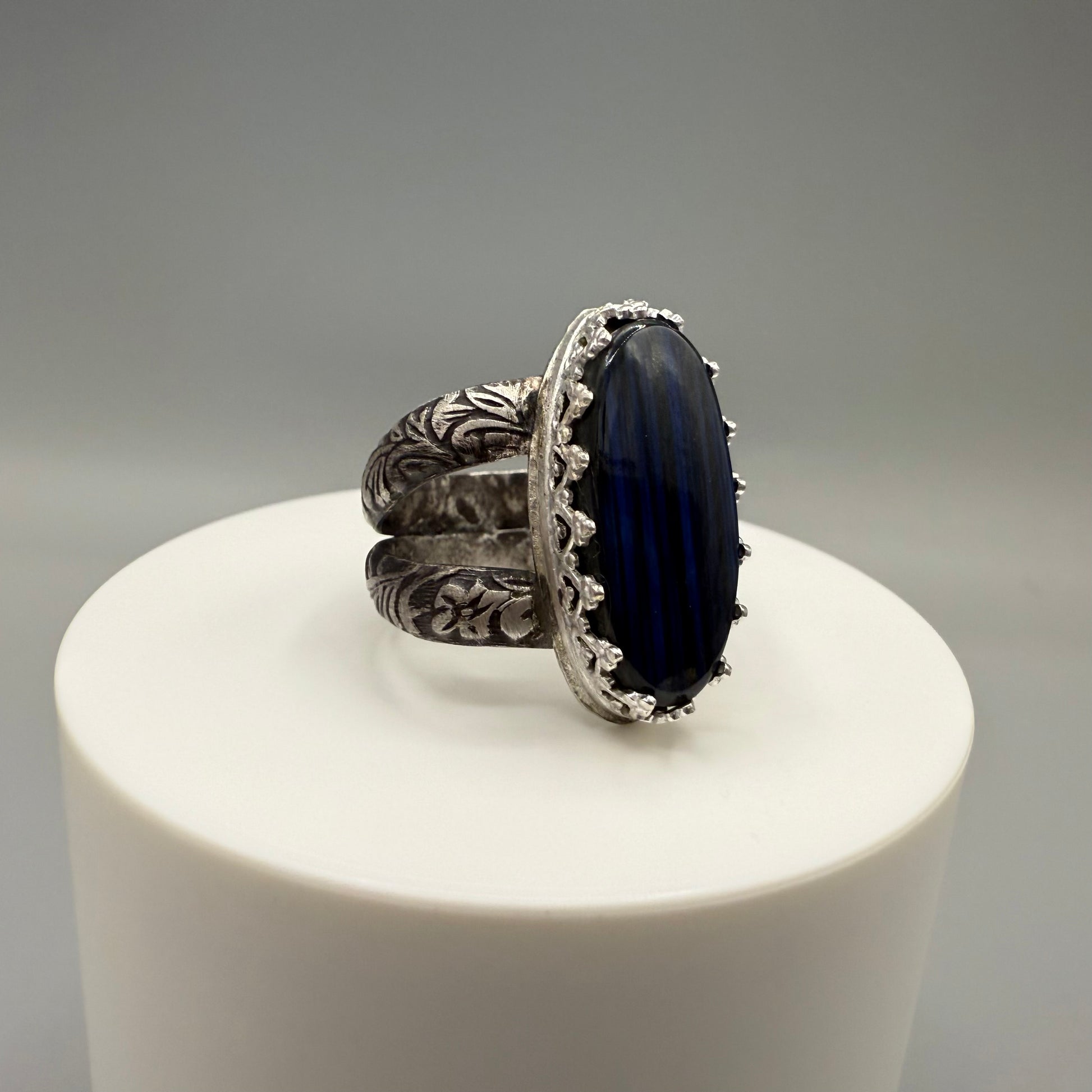 Black Labradorite Sterling Silver Ring
